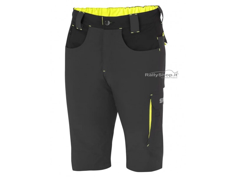 TECH LIGHT SHORTS  LAREDO-02428